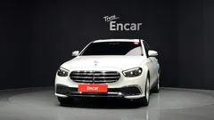 2022 Mercedes-Benz E-Class E220d 4MATIC Exclusive — фото 3