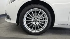 2022 Mercedes-Benz E-Class E220d 4MATIC Exclusive — фото 5