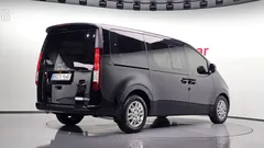 2024 Hyundai Staria Cargo 5-Seater — фото 2