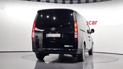 2024 Hyundai Staria Cargo 5-Seater — фото 4