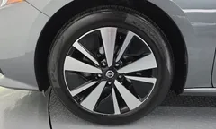 2019 Nissan Altima 2.5 SL Tech — фото 5