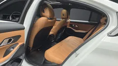 2023 BMW 3-Series 320i M Sport — фото 11