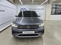2023 Volkswagen Tiguan 2.0 TSI Prestige — фото 3