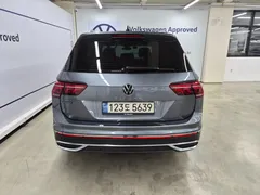 2023 Volkswagen Tiguan 2.0 TSI Prestige — фото 4