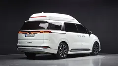 2023 Kia Carnival Gasoline 9-Seater Hi-Limousine — фото 2
