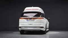 2023 Kia Carnival Gasoline 9-Seater Hi-Limousine — фото 4