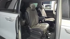 2024 Kia Canival Gasoline 9-Seater Prestige — фото 11