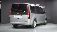 2022 Hyundai Staria Cargo 3-Seater — фото 2