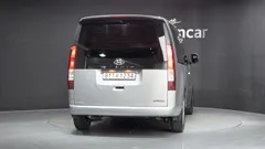 2022 Hyundai Staria Cargo 3-Seater — фото 4