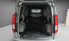 2022 Hyundai Staria Cargo 3-Seater — фото 20