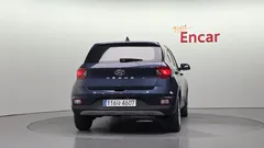 2023 Hyundai Venue 1,6 Premium — фото 4