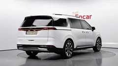2022 Kia Carnival Diesel 7-Seater Signature — фото 2
