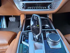 2022 BMW 7-Series 740Li xDrive M Sport Package — фото 9