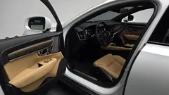 2021 Volvo V90 B5 Pro AWD, белый — фото 10
