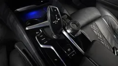 2023 BMW 5-Series 530i M Sport Package — фото 9
