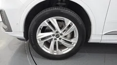 2022 Audi Q7 45 TDI Quattro Premium — фото 5