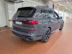 2022 BMW X7 xDrive 40i M Sport Online Exclusive Edition 6 Seater — фото 2