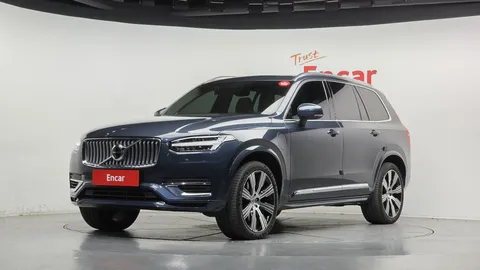 2022 Volvo XC90 T8 Ultimate Bright Hybrid