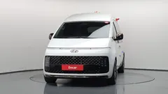2022 Hyundai Staria 4WD Lounge 7-Seater — фото 3