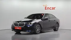 2024 BMW 5-Series 520i M Sport — фото 1
