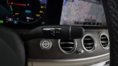 2022 Mercedes-Benz E-Class E300e 4MATIC Exclusive — фото 9