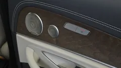 2022 Mercedes-Benz E-Class E300e 4MATIC Exclusive — фото 19