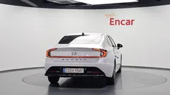 2022 Hyundai Sonata 2.0 — фото 4
