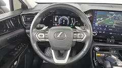 2022 Lexus NX Premium — фото 13