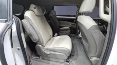 2023 Kia Carnival Gasoline 9-Seater Prestige — фото 11