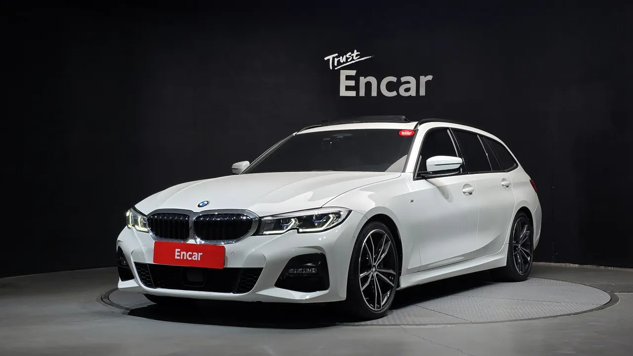2022 BMW 3-Series 320d Touring M Sport