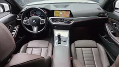 2022 BMW 3-Series 320d Touring M Sport — фото 7