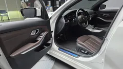 2022 BMW 3-Series 320d Touring M Sport — фото 10