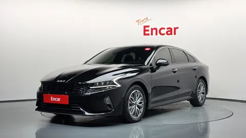 2023 Kia K5 Prestige