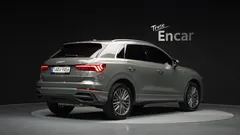 2023 Audi Q3 40 TFSI Quattro Premium — фото 2