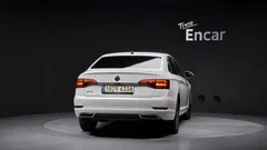 2021 Volkswagen Jetta 1.4 TSI Prestige — фото 4