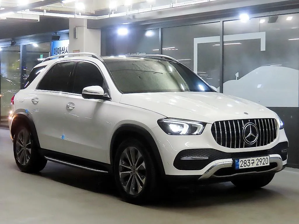 2022 Mercedes-Benz GLE-Class GLE300d 4MATIC