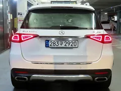 2022 Mercedes-Benz GLE-Class GLE300d 4MATIC — фото 5