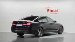 2023 BMW 5-Series 520i M Sport — фото 2