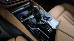 2023 BMW 5-Series 520i M Sport — фото 9