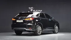 2022 Lexus RX Executive — фото 2