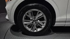 2023 Genesis GV70 2.5T Gasoline AWD — фото 5