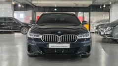 2023 BMW 5-Series 530e M Sport — фото 2