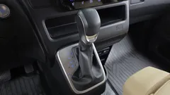 2024 Hyundai Staria Tourer 11-Seater — фото 9