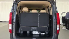 2024 Hyundai Staria Tourer 11-Seater — фото 20