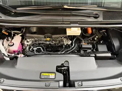2024 Toyota Alphard 2.5 HEV Executive AWD, чёрный — фото 6