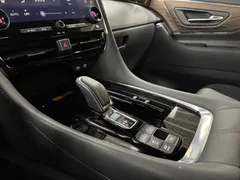 2024 Toyota Alphard 2.5 HEV Executive AWD, чёрный — фото 9