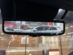 2024 Toyota Alphard 2.5 HEV Executive AWD, чёрный — фото 19