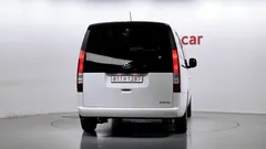 2022 Hyundai Staria Cargo 5-Seater — фото 4