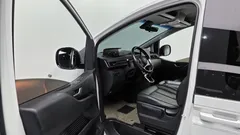 2022 Hyundai Staria Cargo 5-Seater — фото 10