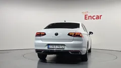 2022 Volkswagen Passat 2.0 TDI Premium — фото 4